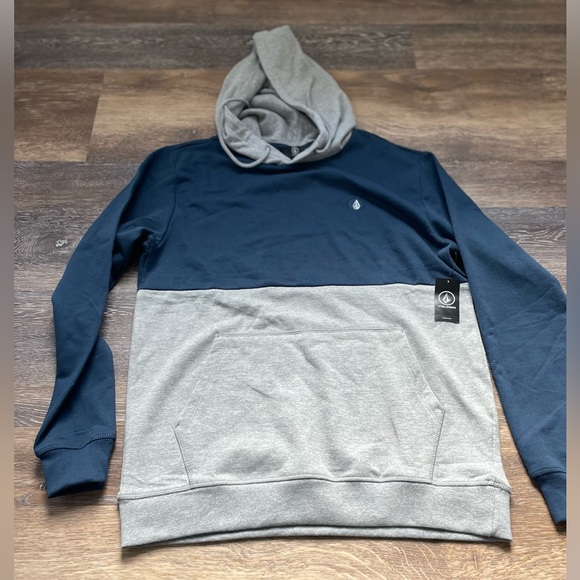 Volcom Other - VOLCOM NWT hoodie men’s medium